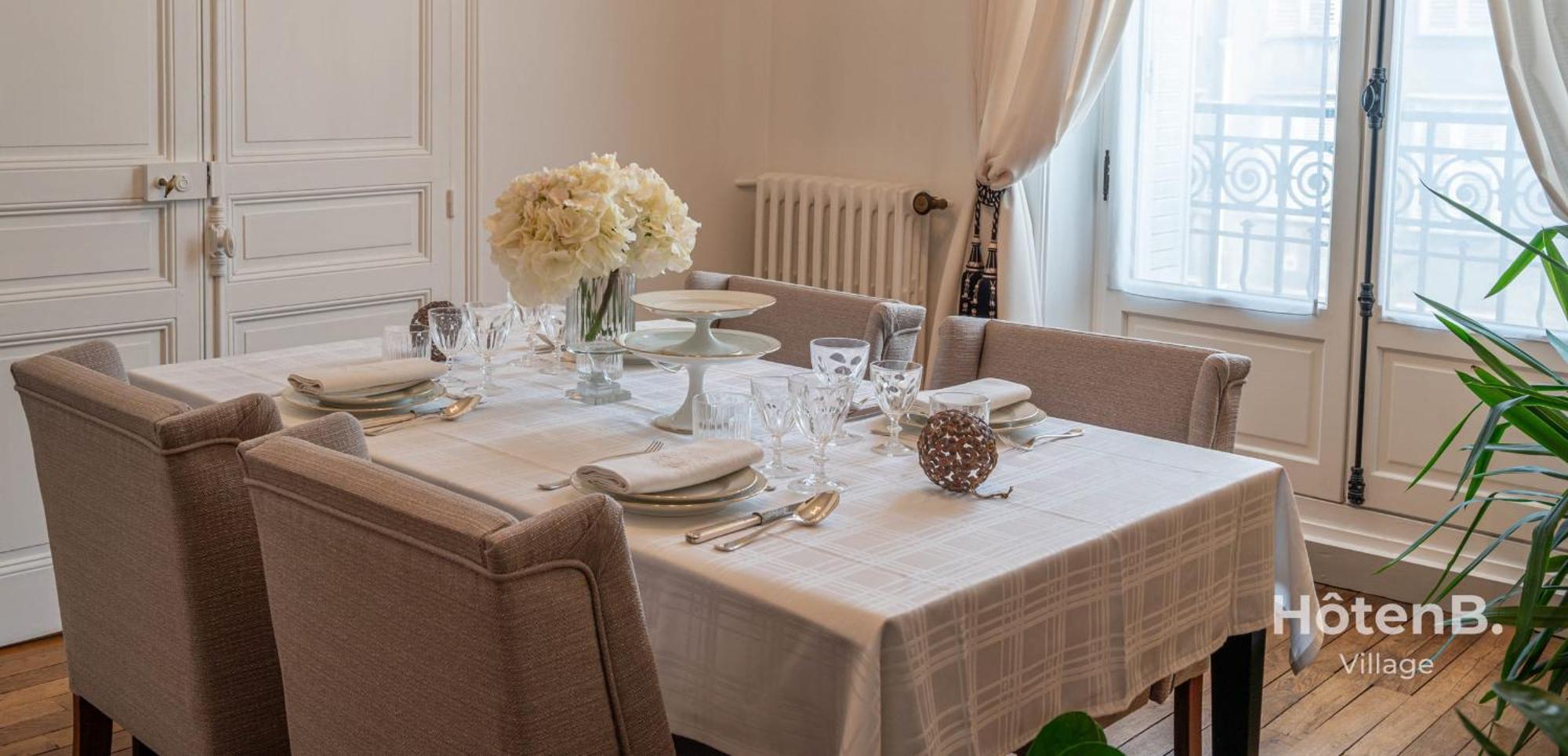 "Les Effrontes" Louis Blanc Charming Apartment Лимож Екстериор снимка