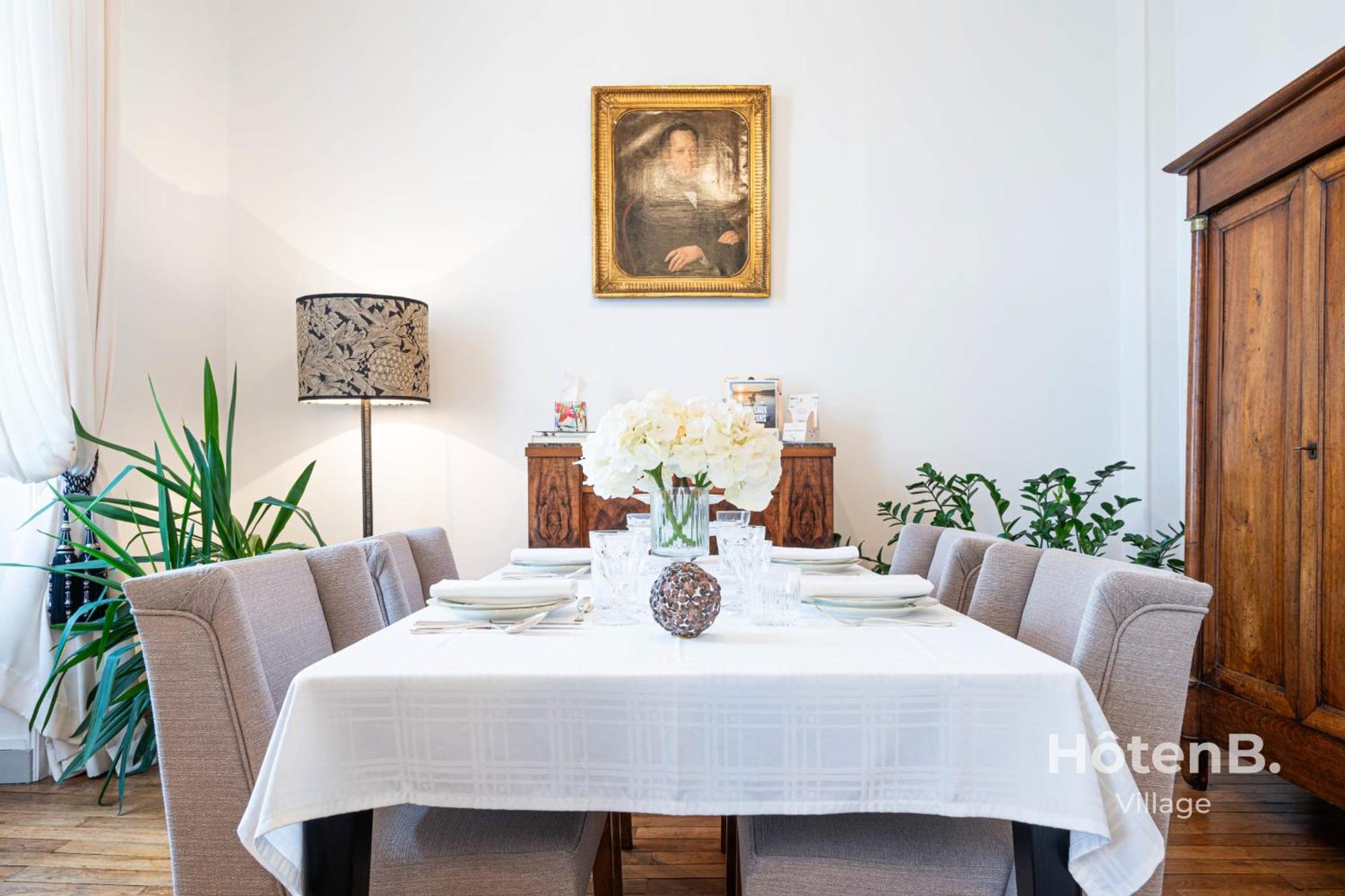 "Les Effrontes" Louis Blanc Charming Apartment Лимож Екстериор снимка